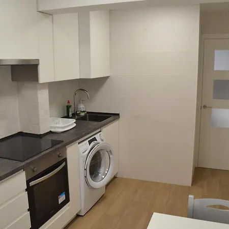 Skyline Haven Stylish N Quiet Apartament