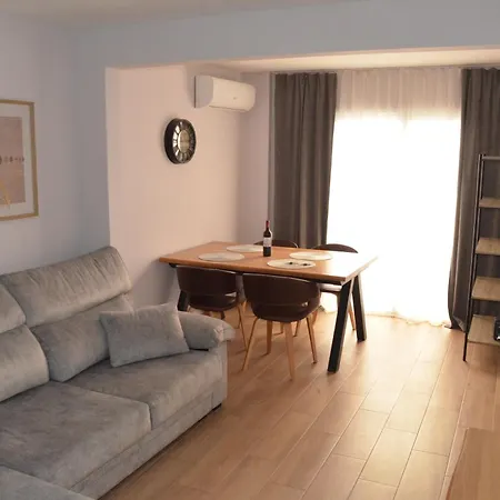 Daire Skyline Haven Stylish N Quiet *