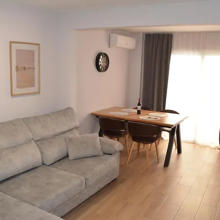 Skyline Haven Stylish N Quiet Apartment *