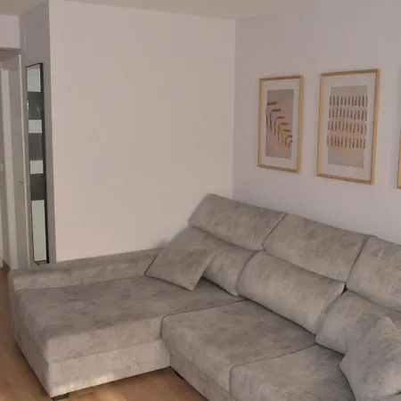 Skyline Haven Stylish N Quiet Apartment *
